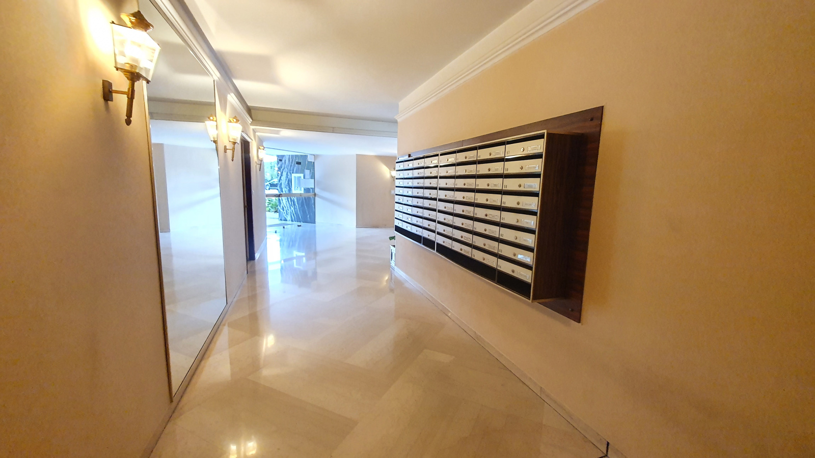 Image_, Studio, Nice, ref :35