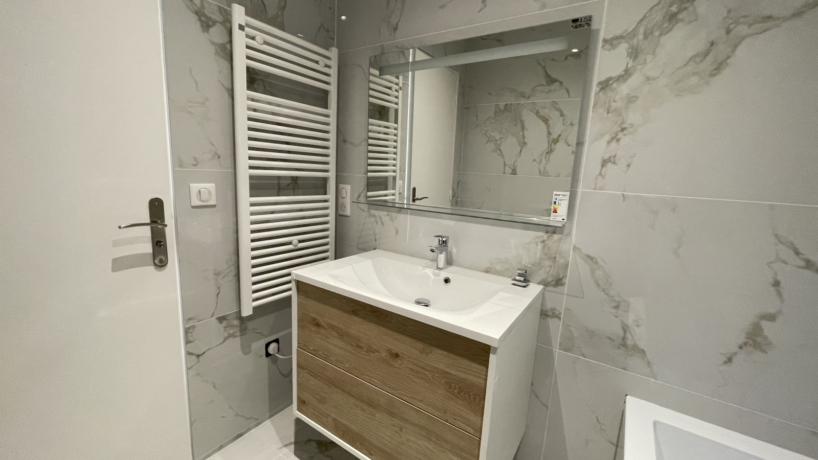 Image_, Duplex, Nice, ref :47